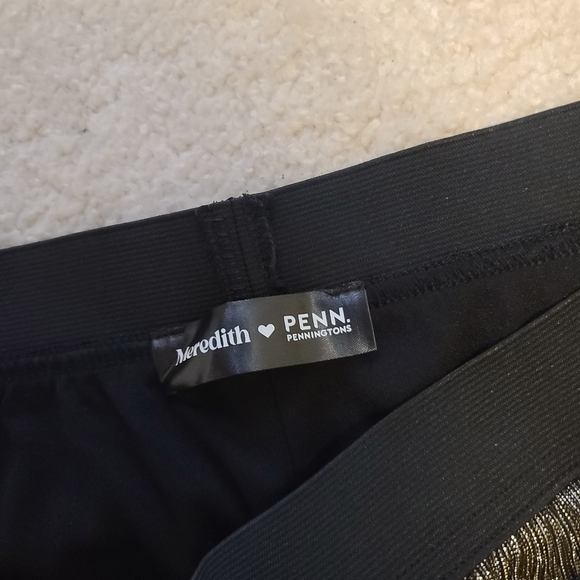 Penningtons Metallic Silver Wide Leg Pants with Textured Fabric - Picture 7 of 10